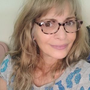 Meet your Posher, Joanna